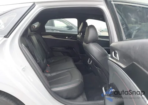 2022 Kia K5 Gt z USA, uszkodzony, nr VIN 5XXG44J82NG134027